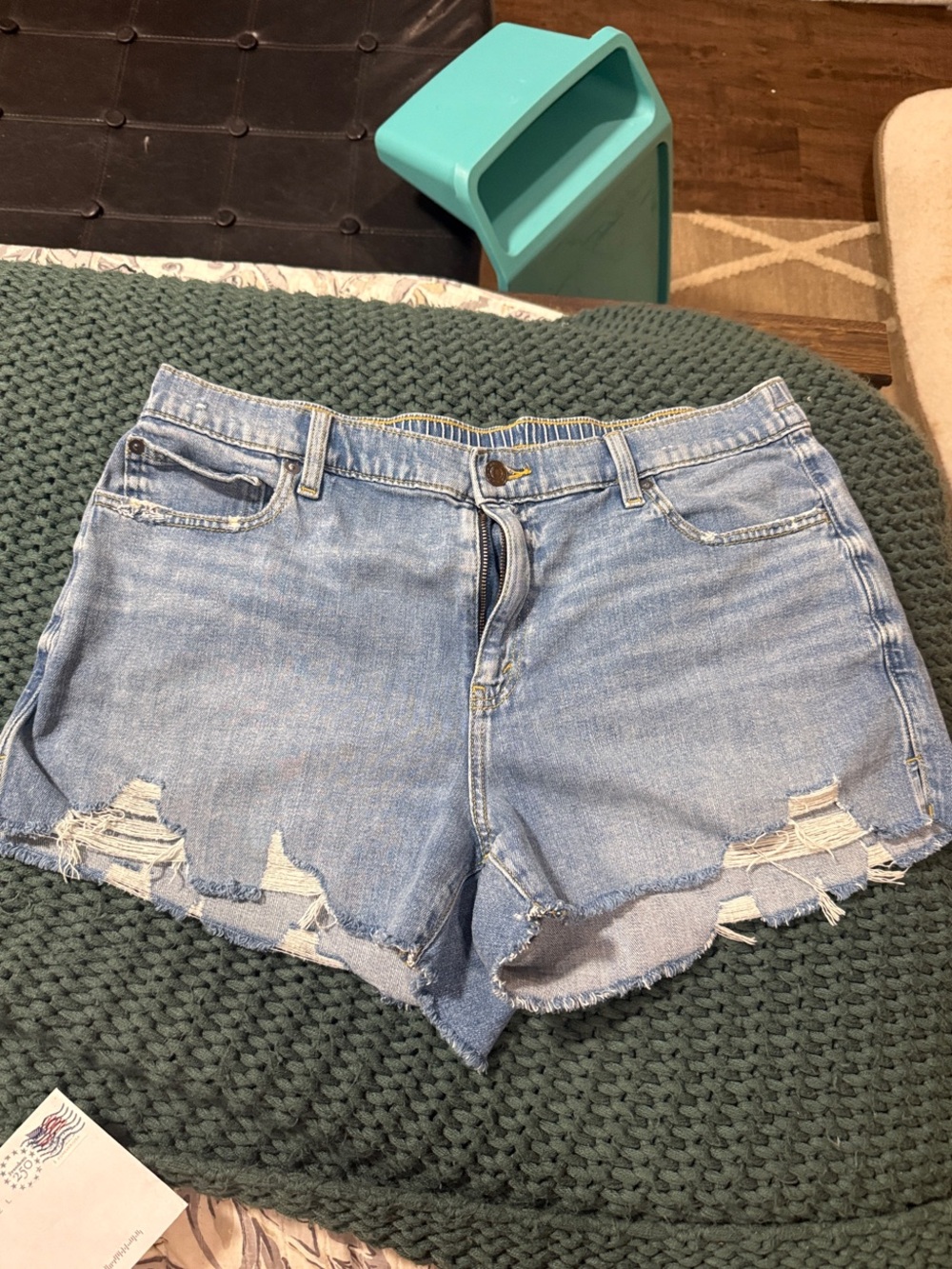 aerie Light Wash Distressed Denim Cutoff Shorts NWT